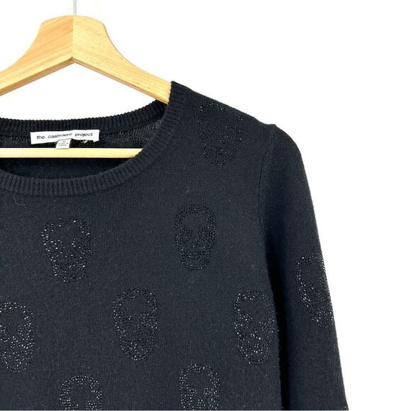 The Cashmere Project Cashmere Embellished Skulls Sweater Sz M - Picture 5 of 5